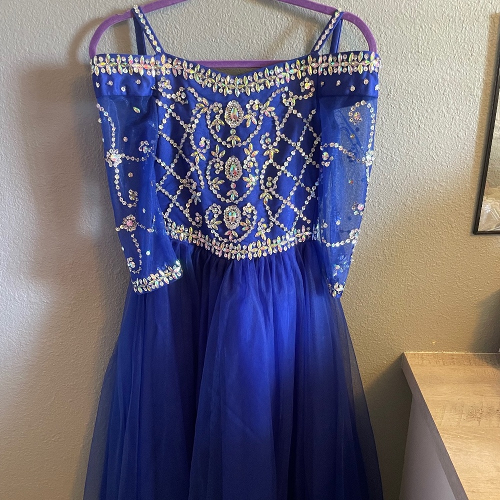 Girls pageant dress
